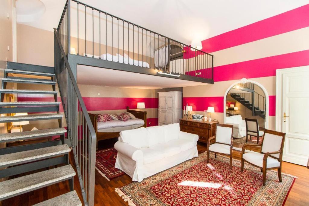 Golden Eagle Apartment Turin Exterior photo