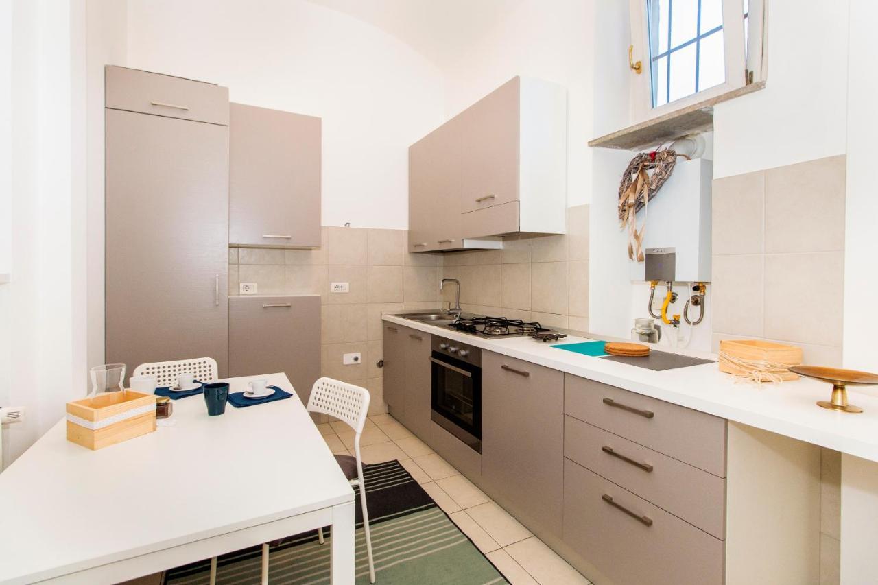 Golden Eagle Apartment Turin Exterior photo