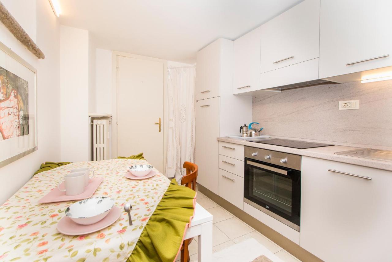 Golden Eagle Apartment Turin Exterior photo