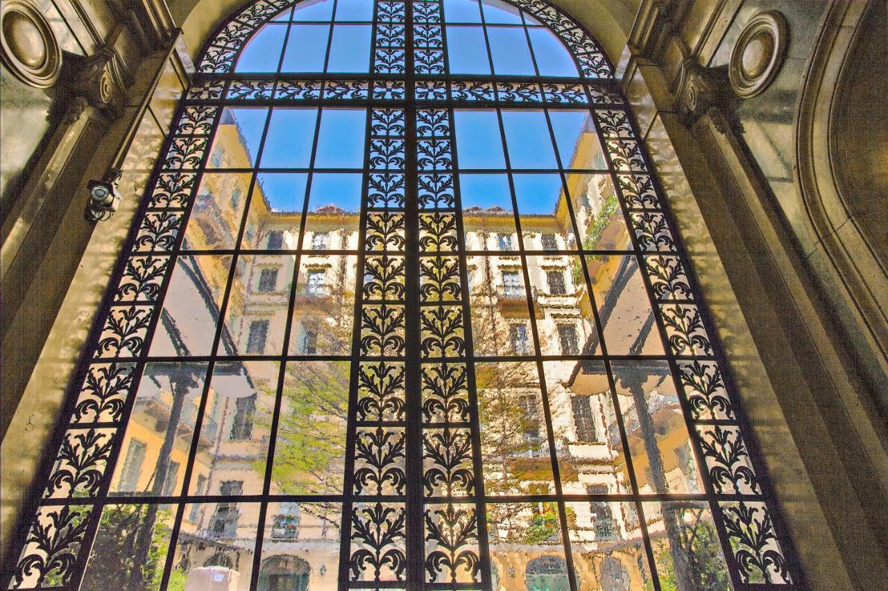 Golden Eagle Apartment Turin Exterior photo